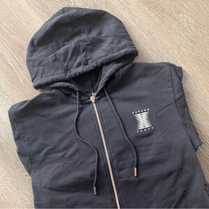 SAVAGE X FENTY Sweater ONESIE